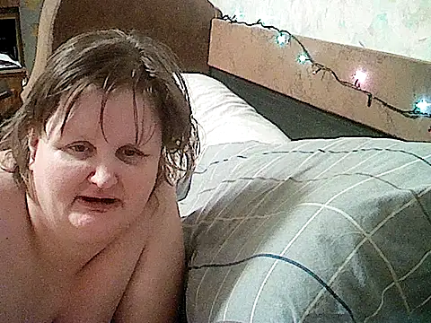 Snapshot of natalya4312 chatting on 11.30.25 natalya4312 online show from 11.30.25