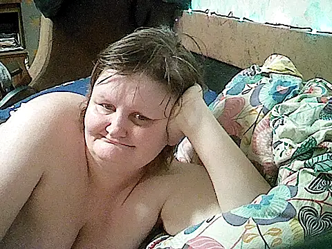 Snapshot of natalya4312 chatting on 12.14.25 natalya4312 online show from 12.14.25