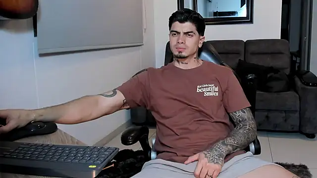 Snapshot of _mrcock__ chatting on 07.26.26 mrcock online show from 07.26.26