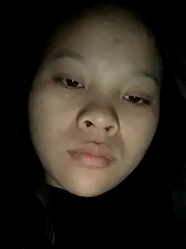 Snapshot of Lisa-sexyy chatting on 12.15.25 Lisa-sexyy online show from 12.15.25