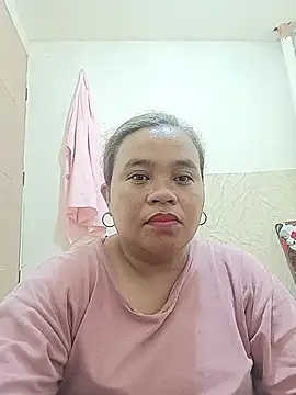 Snapshot of cutechubby chatting on 07.31.26 cutechubby online show from 07.31.26