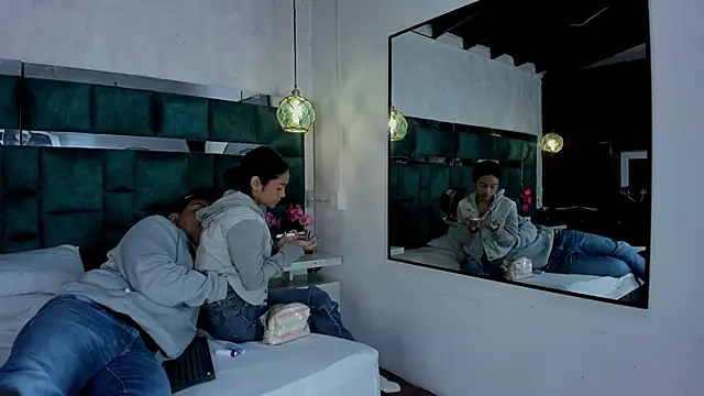  bonnyandclyde online show from 03.02.26