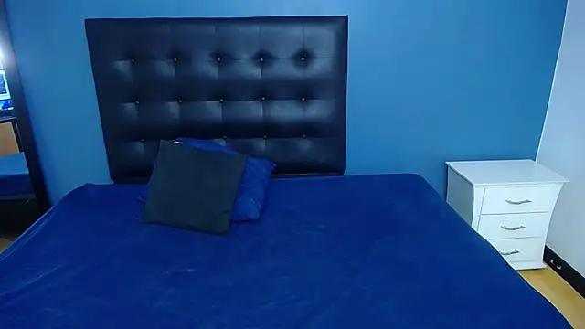 Snapshot of naughty_bigass_18 chatting on 12.02.25 naughty bigass 18 online show from 12.02.25