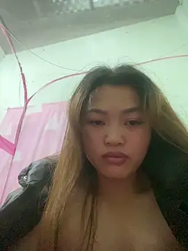 Snapshot of muti99 chatting on 12.15.25 muti99 online show from 12.15.25