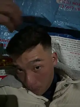 Snapshot of sanu551 chatting on 12.17.25 sanu551 online show from 12.17.25