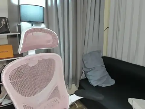 TsUncutMegan online show from 12.15.25