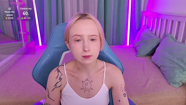 Snapshot of _Babyface_ chatting on 12.04.25 Babyface online show from 12.04.25