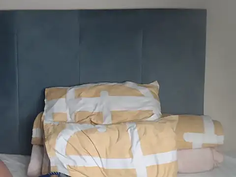 Snapshot of Chocolatebae86 chatting on 11.26.25 Chocolatebae86 online show from 11.26.25