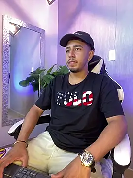 Brand Collins online show from 03.04.26