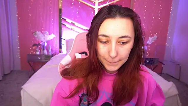 RoxieRay online show from 03.20.26