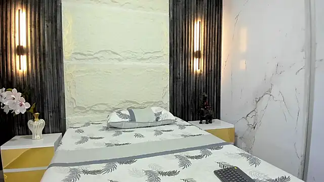 sarah sluty online show from 03.14.26