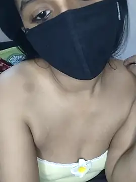 your-Mia07 online show from 11.28.25