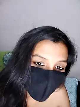 your-Mia07 online show from 12.03.25