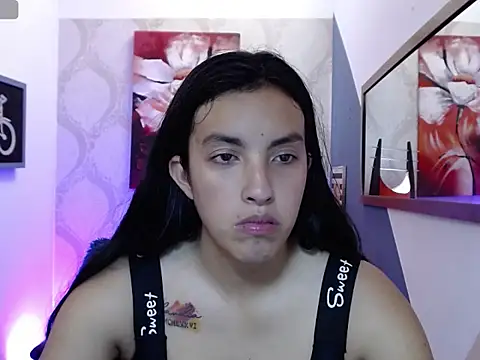 Snapshot of Loornna_mirr chatting on 12.16.25 Loornna mirr online show from 12.16.25