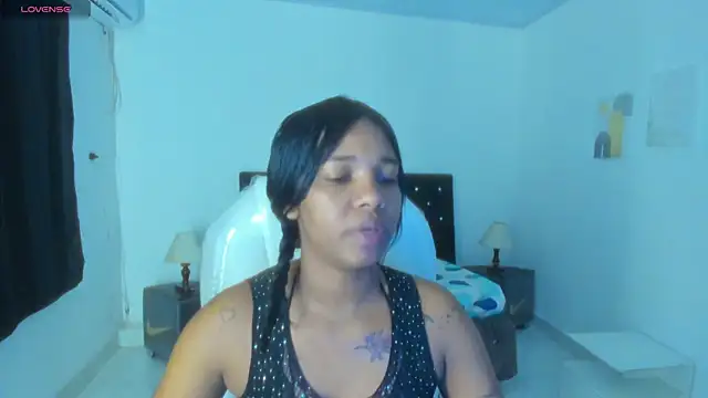 Snapshot of miiyaako_ds chatting on 11.27.25 miiyaako ds online show from 11.27.25