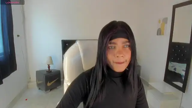 Snapshot of miiyaako_ds chatting on 12.14.25 miiyaako ds online show from 12.14.25