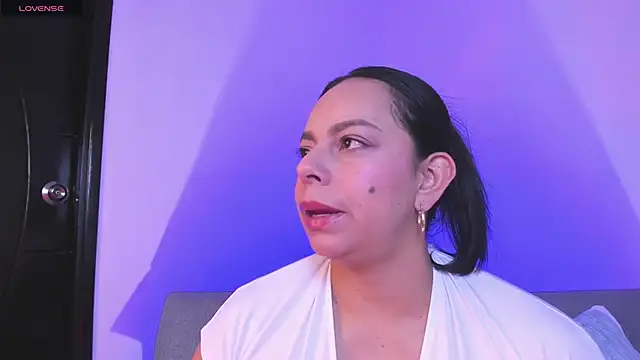 jimena chic1 online show from 03.25.26