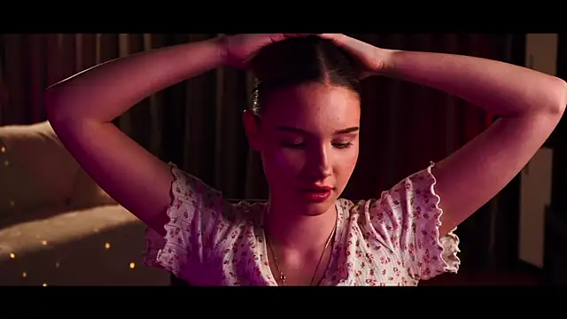 Snapshot of heresouly chatting on 12.16.25 heresouly online show from 12.16.25