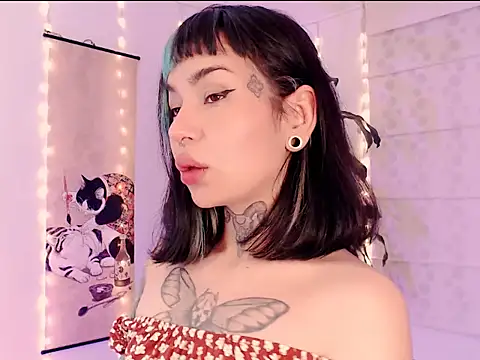 justmartina  online show from 02.25.26