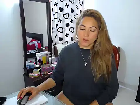 ximenaxcite19 online show from 12.16.25