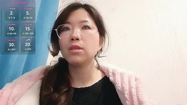 Xiao3187 online show from 12.16.25