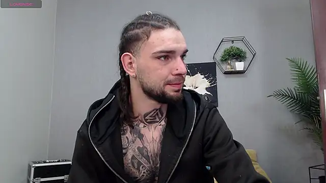 KaneHunter online show from 04.19.26