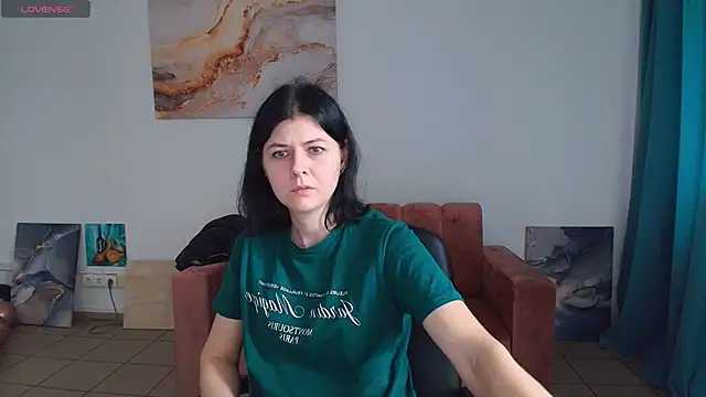 Snapshot of MelisaGollden chatting on 11.27.25 MelisaGollden online show from 11.27.25