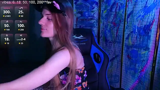 Snapshot of Adell_Love chatting on 11.26.25 Adell Love online show from 11.26.25