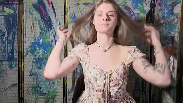 Adell Love online show from 04.18.26