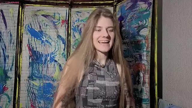 Adell Love online show from 04.25.26