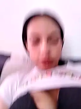 Amarantaa swet online show from 12.16.25