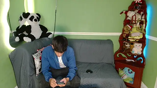 Snapshot of murb_xxx chatting on 11.28.25 murb xxx online show from 11.28.25