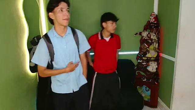 Snapshot of murb_xxx chatting on 11.29.25 murb xxx online show from 11.29.25