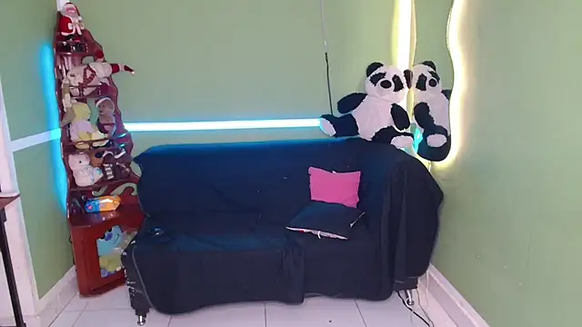 Snapshot of murb_xxx chatting on 12.01.25 murb xxx online show from 12.01.25