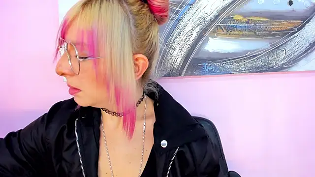 samanta-fox online show from 12.05.25