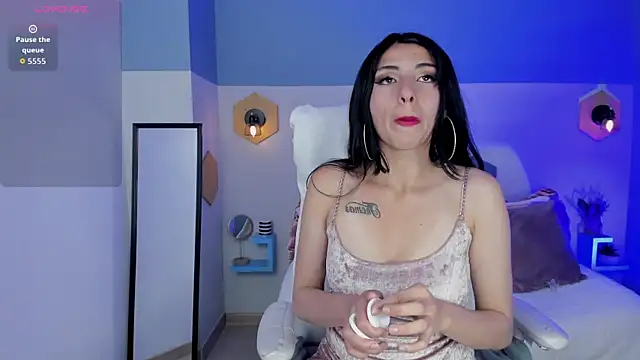 Miha Sophia  online show from 12.13.25