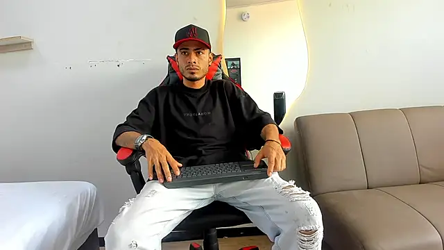 MatthewCullen online show from 12.21.25