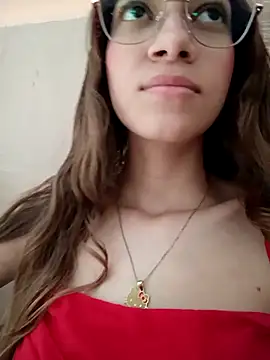 Snapshot of Vanneskk chatting on 12.15.25 Vanneskk online show from 12.15.25