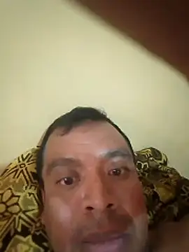 vikcvan1987 online show from 04.28.26