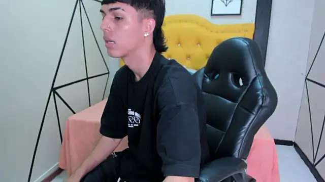 Ethan Jamees online show from 01.31.26