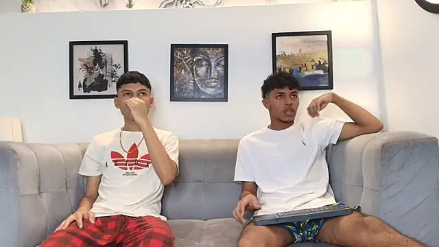 COUPLES BOYS online show from 02.14.26