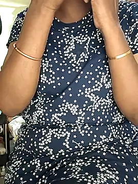 Snapshot of sopna845 chatting on 12.03.25 sopna845 online show from 12.03.25