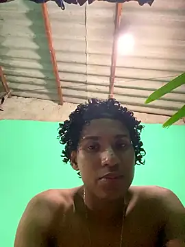 Snapshot of nvh18Aklzim chatting on 01.09.26 nvh18Aklzim online show from 01.09.26