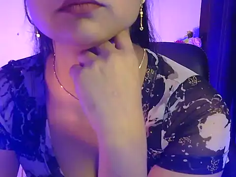 Snapshot of cute_rohani1 chatting on 12.13.25 cute rohani1 online show from 12.13.25