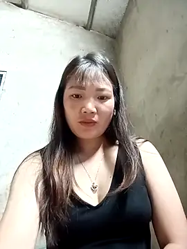 Snapshot of Maymayx2 chatting on 12.04.25 Maymayx2 online show from 12.04.25