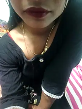 Zoyaa-Zubair online show from 02.11.26