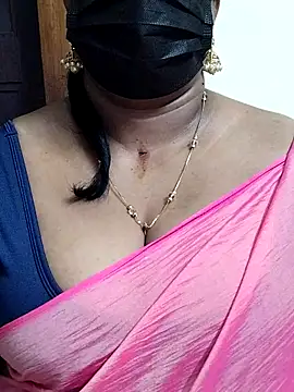 Snapshot of Aila99 chatting on 11.29.25 Aila99 online show from 11.29.25