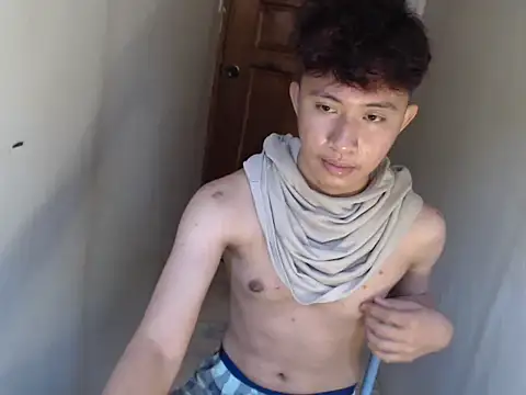 asiantwink0000 online show from 01.18.26