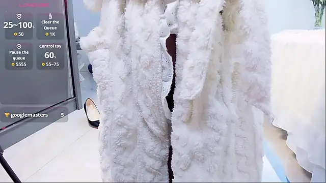 Wan-Yun-520 online show from 03.29.26