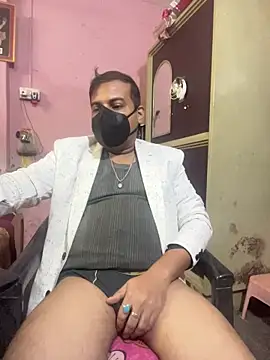 Snapshot of Saxymood1111 chatting on 12.14.25 Saxymood1111 online show from 12.14.25